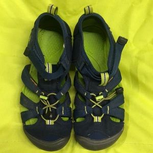 Boys Keen Shoes